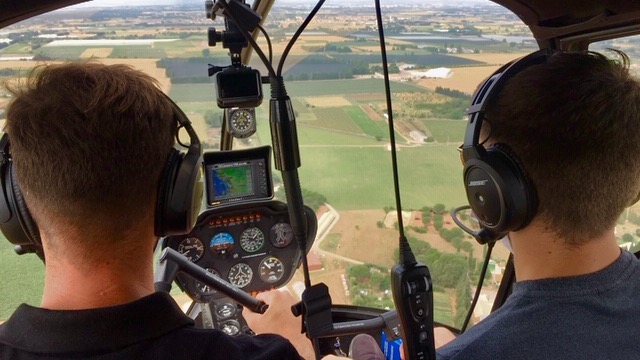 pilote hélicoptère pilote hélicoptère